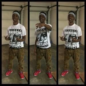 Meet your Posher, Devonte